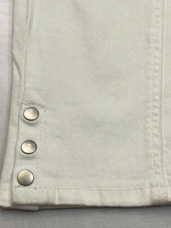 Denim & Co White Straight Leg Jeans Size 2 Ankle Button Hem - Picture 6 of 16